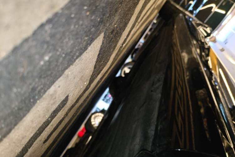 Used Mercedes-Benz E-Class 2023 E 300 L Luxury Model Left Side Sill