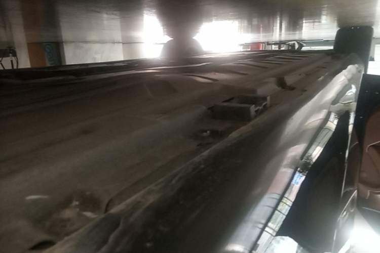 Used Mercedes-Benz E-Class 2023 Updated E 300 L Fashion Edition Left Side Sill