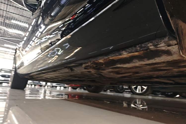 Used Mercedes-Benz E-Class 2023 E 260 L Left Side Sill