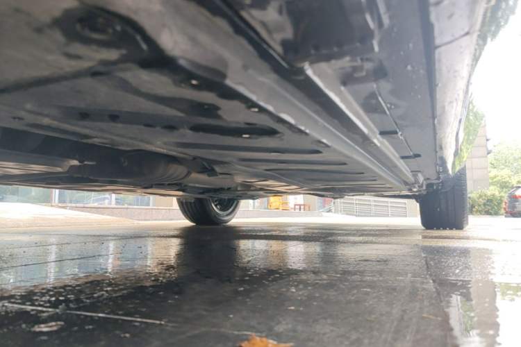 Used Mercedes-Benz E-Class 2023 Facelift E 260 L Left Side Sill