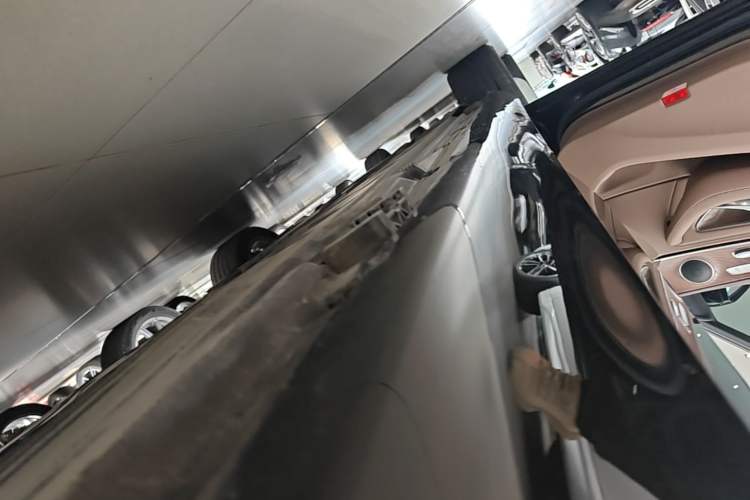 Used Mercedes-Benz E-Class 2023 Facelift E 260 L Left Side Sill