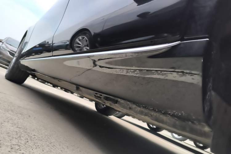 Used Mercedes-Benz E-Class 2023 Facelift E 260 L Left Side Sill