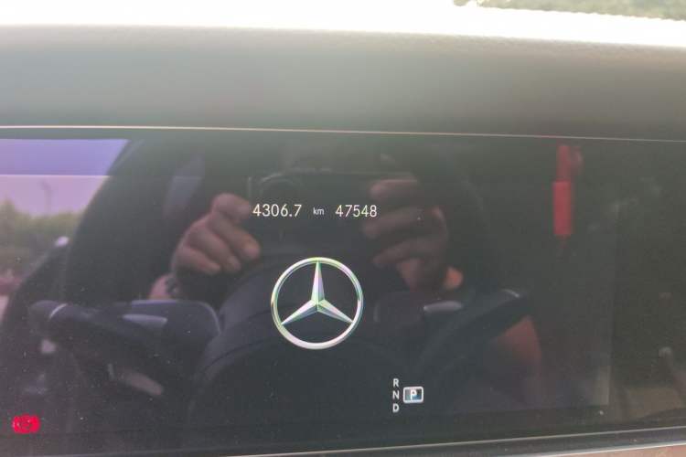 Used Mercedes-Benz E-Class 2023 E 300 L Stylish Model Odometer Close Up