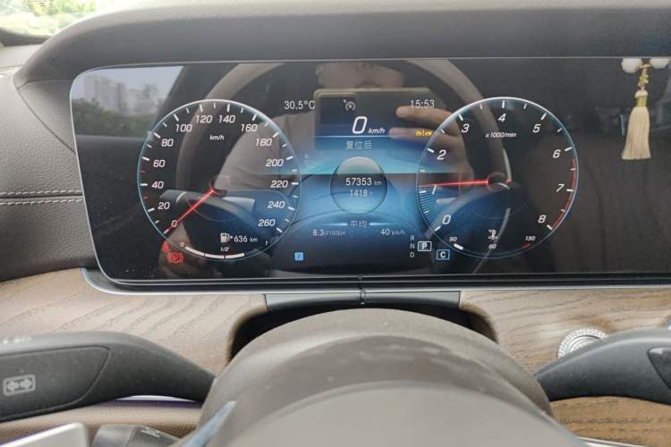 Used Mercedes-Benz E-Class 2023 E 300 L Luxury Model Odometer Close Up