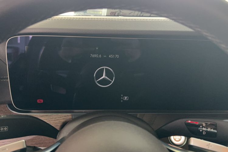 Used Mercedes-Benz E-Class 2023 E 300 L Luxury Model Odometer Close Up