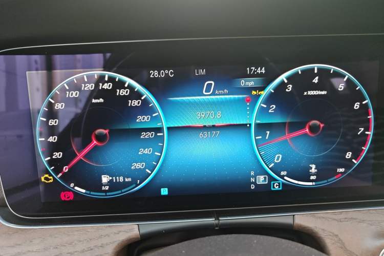 Used Mercedes-Benz E-Class 2023 Updated E 300 L Luxury Edition Odometer Close Up