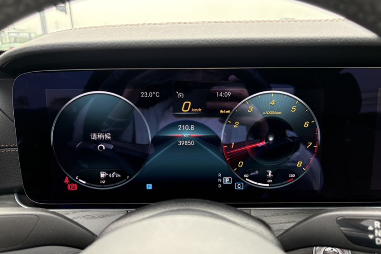 Used Mercedes-Benz E-Class 2023 Restyled E 300 L Sporty and Stylish Edition Odometer Close Up