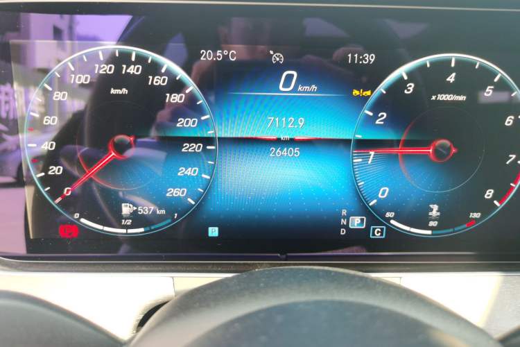Used Mercedes-Benz E-Class 2023 Updated E 300 L Luxury Edition Odometer Close Up