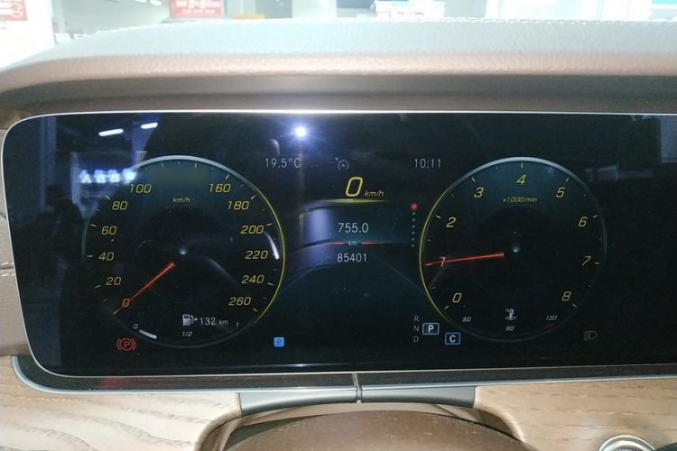 Used Mercedes-Benz E-Class 2023 E 300 L Stylish Model Odometer Close Up