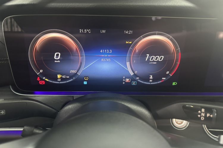 Used Mercedes-Benz E-Class 2023 Restyled E 300 L Sporty and Stylish Edition Odometer Close Up