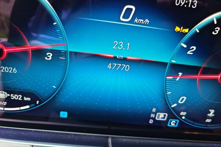Used Mercedes-Benz E-Class 2023 E 260 L Sport Edition Odometer Close Up