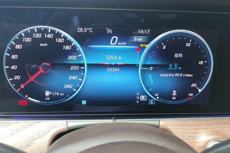 Used Mercedes-Benz E-Class 2023 Updated E 300 L Luxury Edition Odometer Close Up
