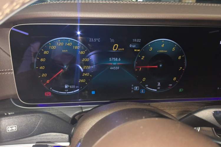 Used Mercedes-Benz E-Class 2023 E 300 L Stylish Model Odometer Close Up