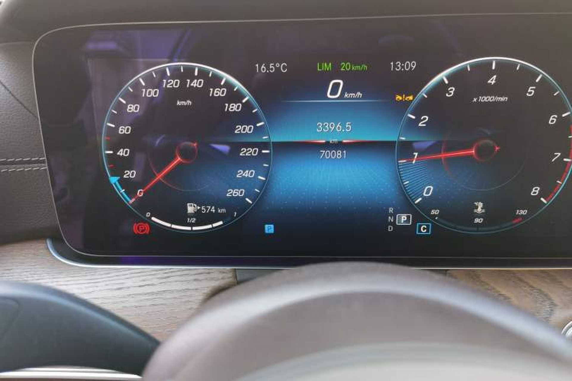 Used Mercedes-Benz E-Class 2023 E 260 L Odometer Close Up