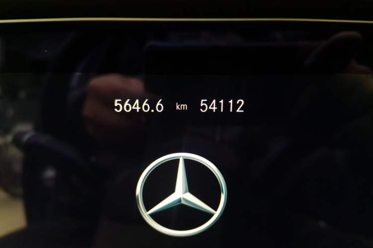 Used Mercedes-Benz E-Class 2023 E 300 L Stylish Model Odometer Close Up
