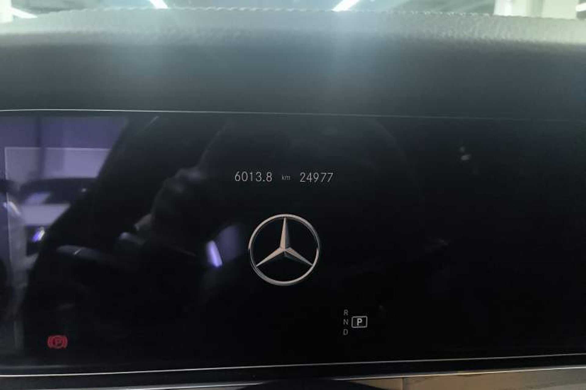 Used Mercedes-Benz E-Class 2023 Restyled E 300 L Sport Luxury Edition Odometer Close Up