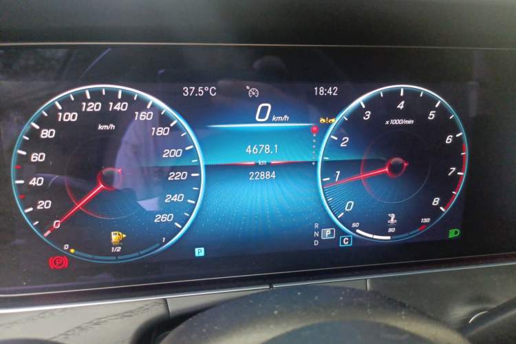 Used Mercedes-Benz E-Class 2023 E 300 L Sporty and Stylish Model Odometer Close Up