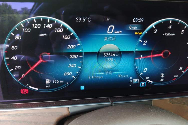 Used Mercedes-Benz E-Class 2023 E 260 L Odometer Close Up