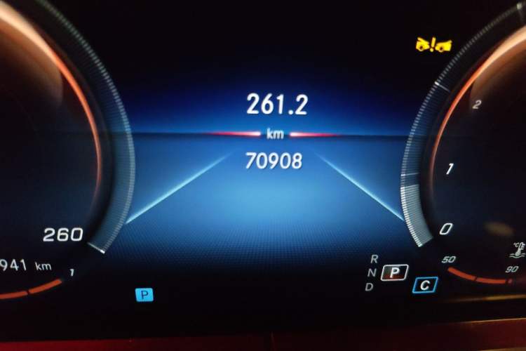 Used Mercedes-Benz E-Class 2023 E 300 L Luxury Model Odometer Close Up