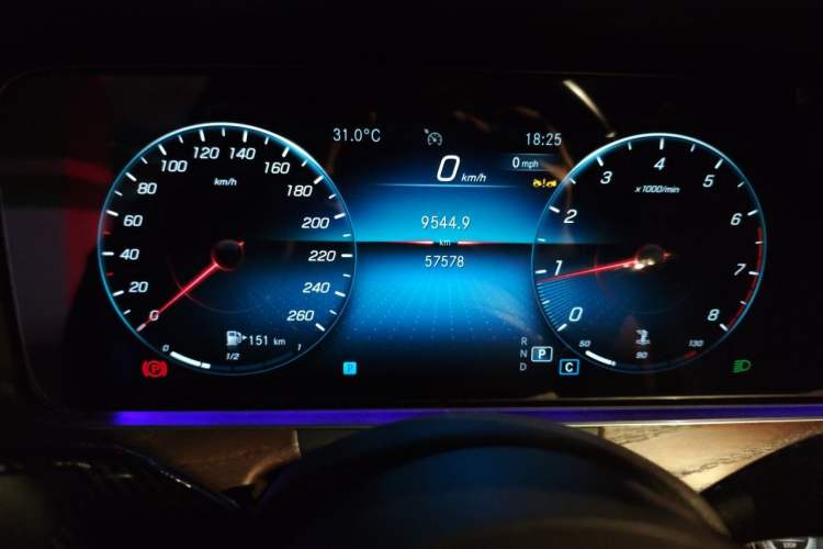 Used Mercedes-Benz E-Class 2023 Updated E 300 L Luxury Edition Odometer Close Up