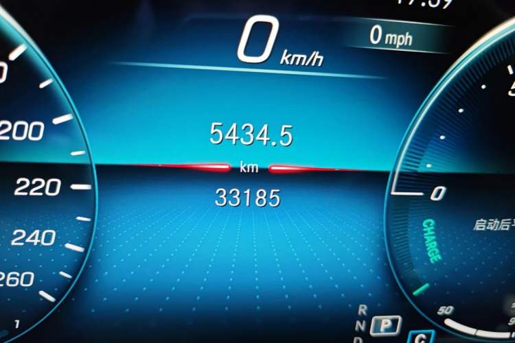 Used Mercedes-Benz E-Class 2023 Restyled E 260 Fashion Sport Edition Odometer Close Up