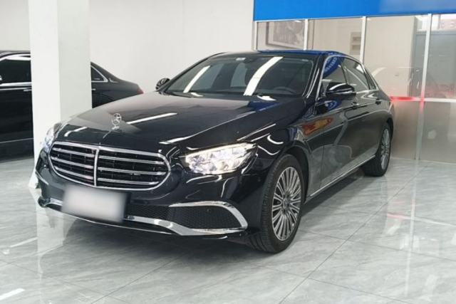 Używany Mercedes-Benz E-Class 2023 Updated E 300 L Luxury Edition