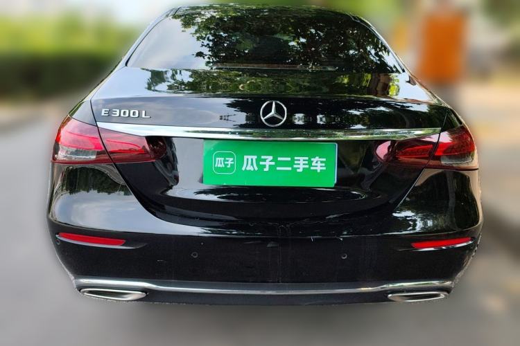 Used Mercedes-Benz E-Class 2023 Updated E 300 L Fashion Edition Rear