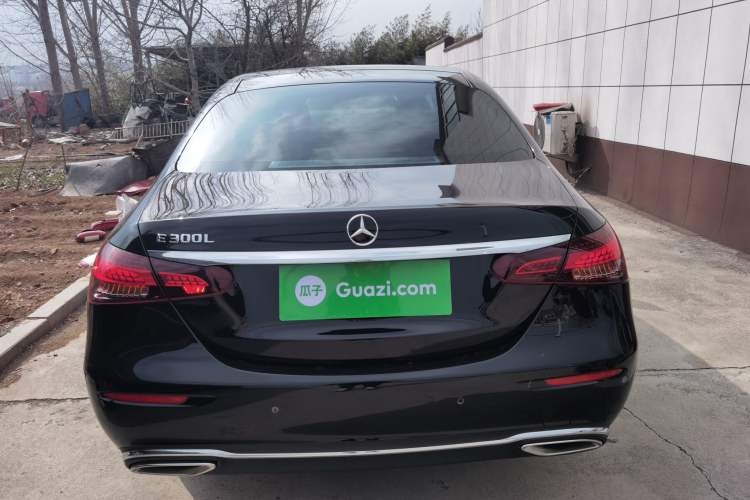 Used Mercedes-Benz E-Class 2023 Updated E 300 L Fashion Edition Rear