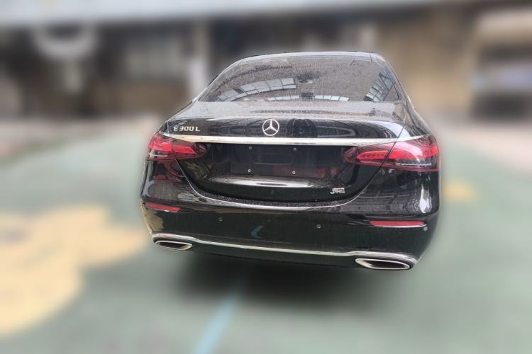 Used Mercedes-Benz E-Class 2023 Updated E 300 L Fashion Edition Rear