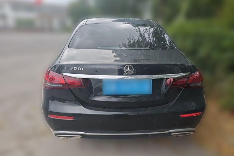 Used Mercedes-Benz E-Class 2023 Updated E 300 L Fashion Edition Rear