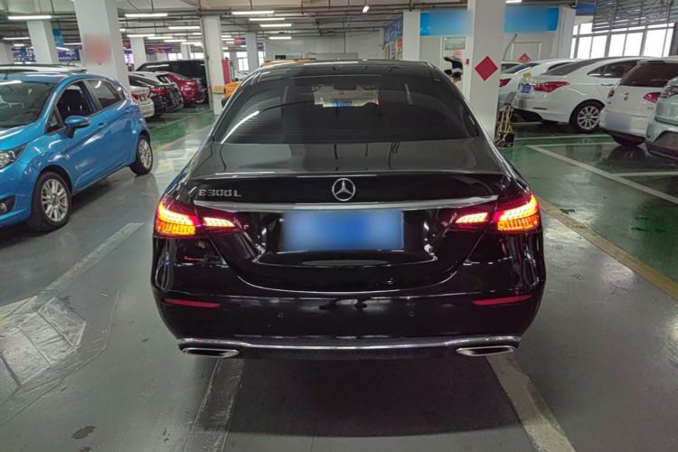Used Mercedes-Benz E-Class 2023 Updated E 300 L Fashion Edition Rear