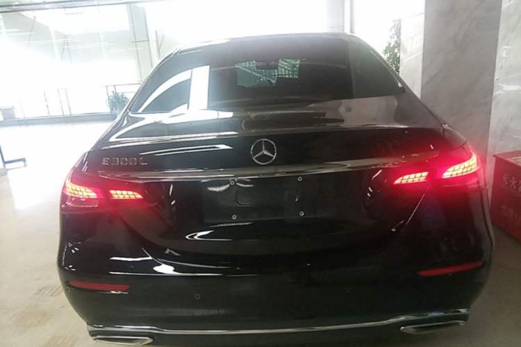Used Mercedes-Benz E-Class 2023 Updated E 300 L Fashion Edition Rear