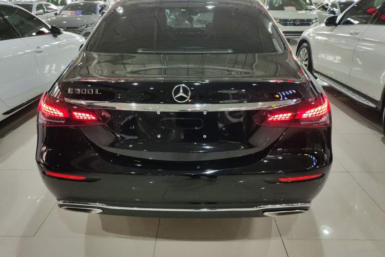 Used Mercedes-Benz E-Class 2023 Updated E 300 L Fashion Edition Rear
