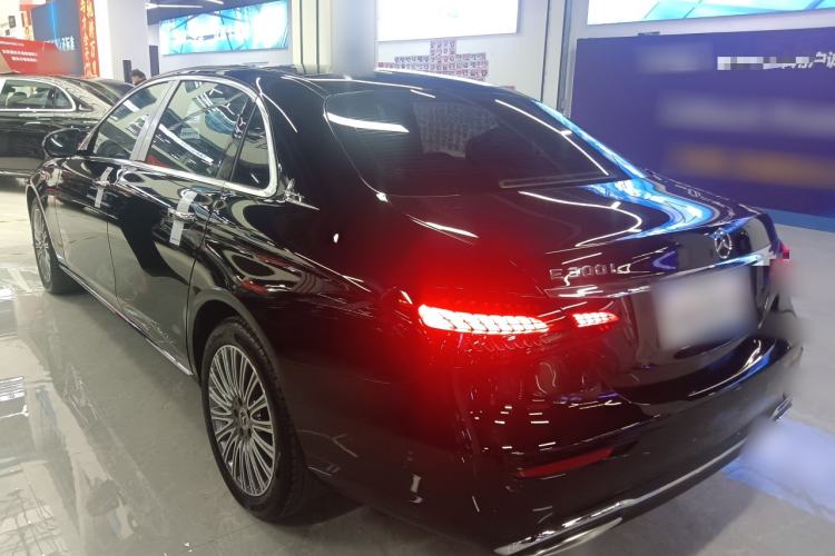 Used Mercedes-Benz E-Class 2023 Updated E 300 L Fashion Edition Rear Left 45 Deg