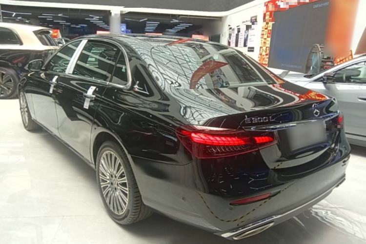 Used Mercedes-Benz E-Class 2023 Updated E 300 L Fashion Edition Rear Left 45 Deg