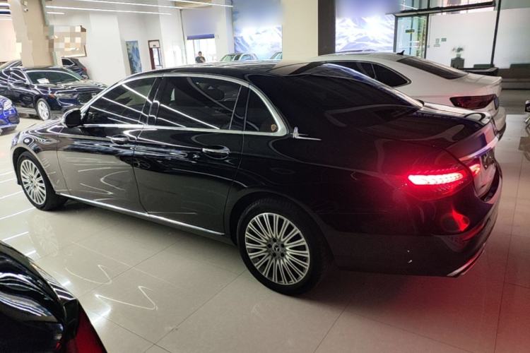 Used Mercedes-Benz E-Class 2023 Updated E 300 L Fashion Edition Rear Left 45 Deg