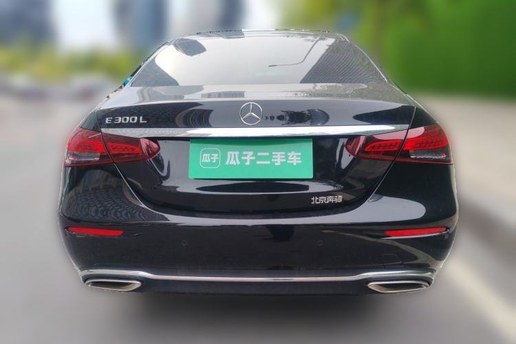 Used Mercedes-Benz E-Class 2023 Updated E 300 L Fashion Edition Rear