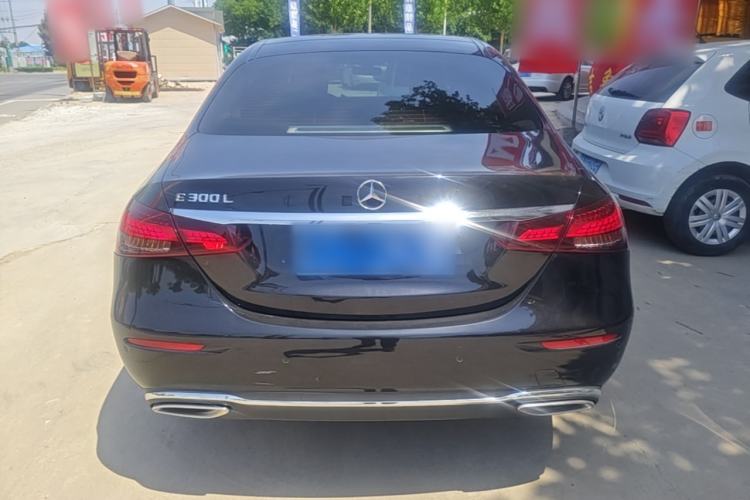 Used Mercedes-Benz E-Class 2023 Updated E 300 L Fashion Edition Rear