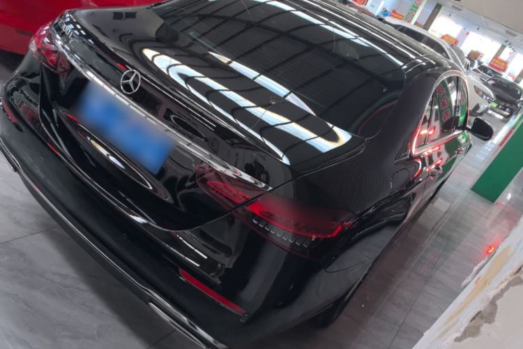 Used Mercedes-Benz E-Class 2023 E 300 L Luxury Model Rear Right 45 Deg
