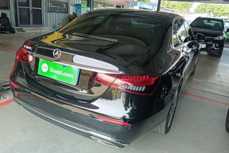 Used Mercedes-Benz E-Class 2023 Updated E 300 L Fashion Edition Rear Right 45 Deg