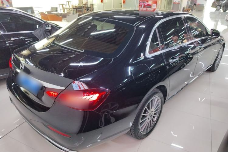 Used Mercedes-Benz E-Class 2023 Facelift E 260 L Rear Right 45 Deg