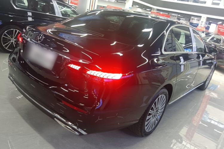 Used Mercedes-Benz E-Class 2023 Updated E 300 L Fashion Edition Rear Right 45 Deg