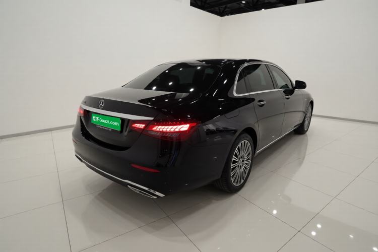 Used Mercedes-Benz E-Class 2023 Updated E 300 L Fashion Edition Rear Right 45 Deg