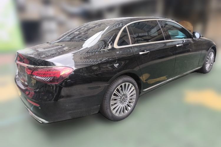 Used Mercedes-Benz E-Class 2023 Updated E 300 L Fashion Edition Rear Right 45 Deg