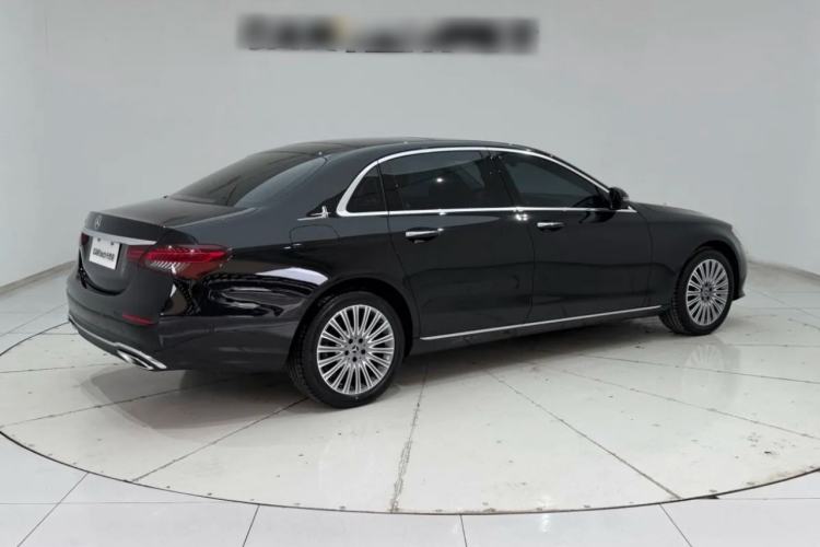 Used Mercedes-Benz E-Class 2023 Updated E 300 L Fashion Edition Rear Right 45 Deg