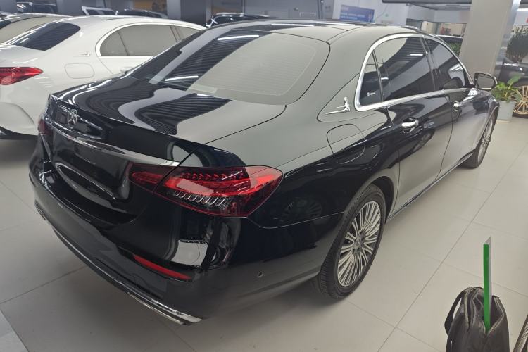 Used Mercedes-Benz E-Class 2023 Updated E 300 L Fashion Edition Rear Right 45 Deg