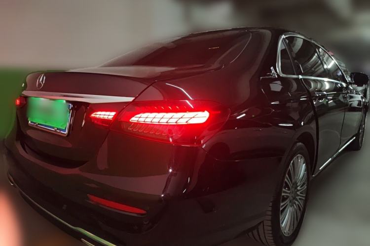 Used Mercedes-Benz E-Class 2023 Updated E 300 L Fashion Edition Rear Right 45 Deg