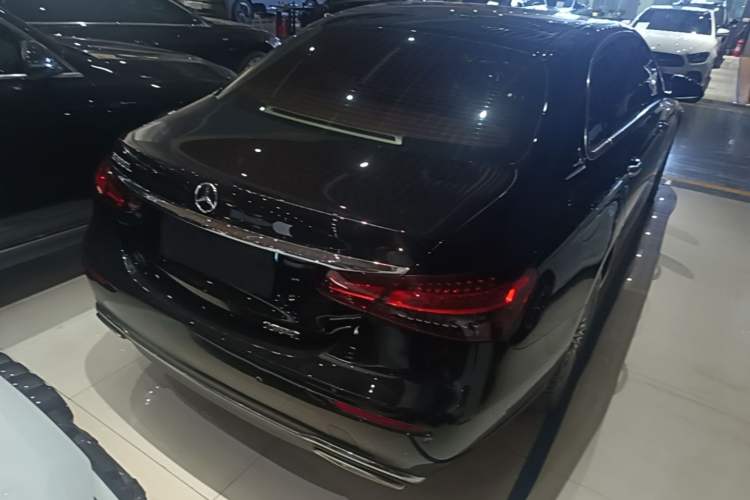 Used Mercedes-Benz E-Class 2023 Updated E 300 L Luxury Edition Rear Right 45 Deg