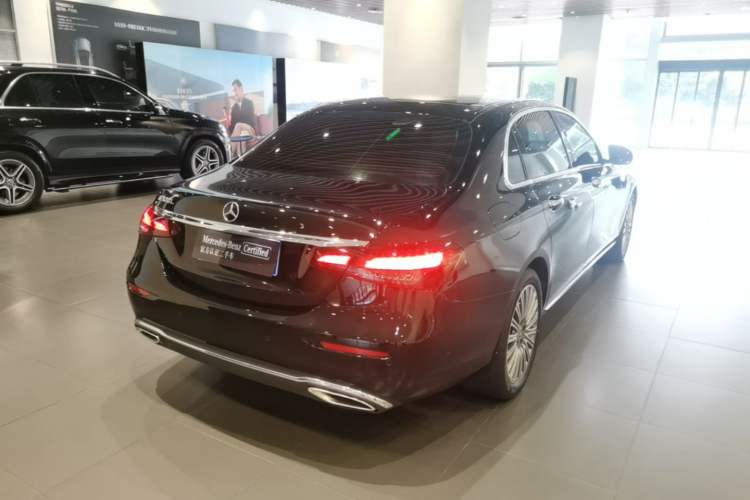 Used Mercedes-Benz E-Class 2023 E 300 L Sport Luxury Edition Rear Right 45 Deg