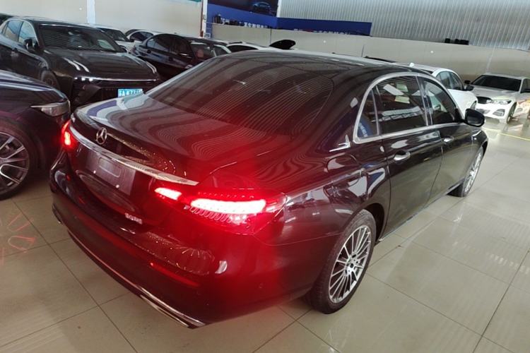 Used Mercedes-Benz E-Class 2023 E 260 L Rear Right 45 Deg